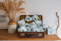 Papiergeschenktüten klein, eisblau/weiß
