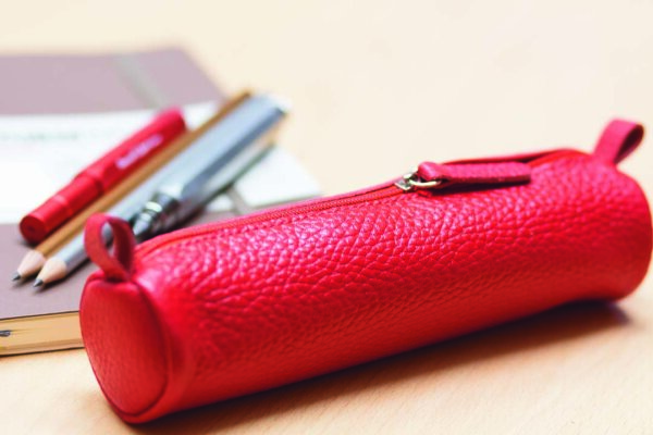 Leder Stifterolle Rot