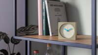 Tischuhr mit Wecker  Sand