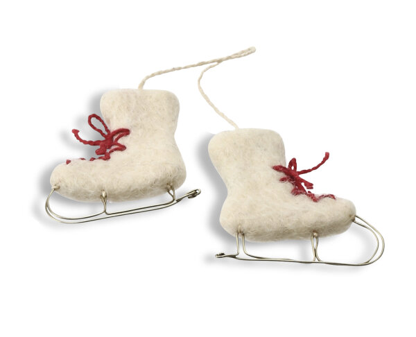 Eislaufschuhe aus weißem Filz