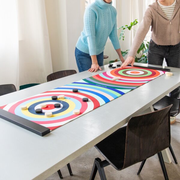 Spiel colour curling